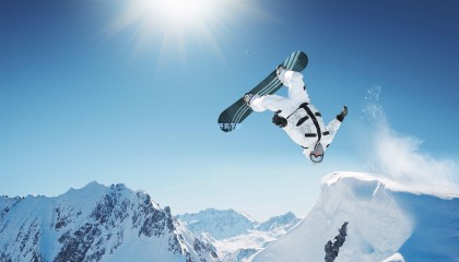 亚冠赛场终破冰 海港力克强敌为中超争口气