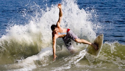 瓦斯奎兹专访，离开米兰仅三天，罗马召唤让我重燃斗志—称红狼为世界级球队，期待新赛季证明价值