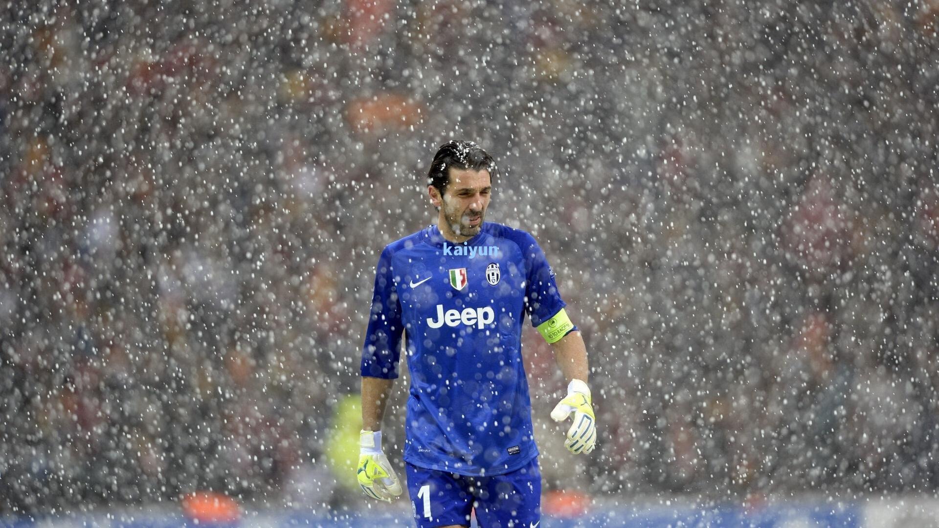 队报,阿森纳瞄准雷恩中卫雅凯,伤病史难阻豪门豪赌