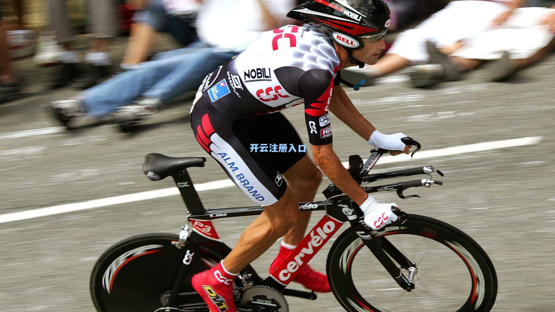 时光倒流，解密李铁那记诡异进球的未解之谜