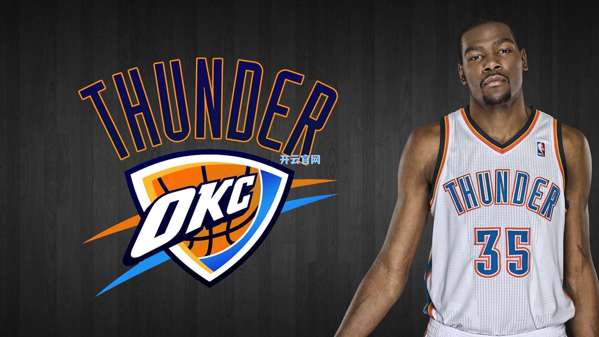 篮球烽火,巴斯与韦伯斯特逆境爆发,辽宁广厦双雄齐奏凯歌